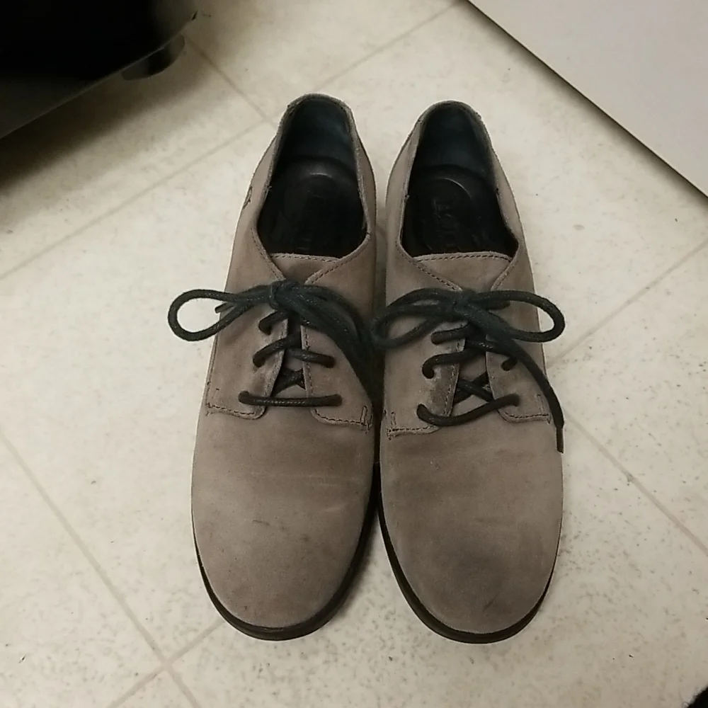 BORN suede Oxfords unisex